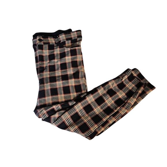 Torrid Women's Black Ivory Plaid Leggings Size 16S Short Button Front Stretch - Picture 1 of 5